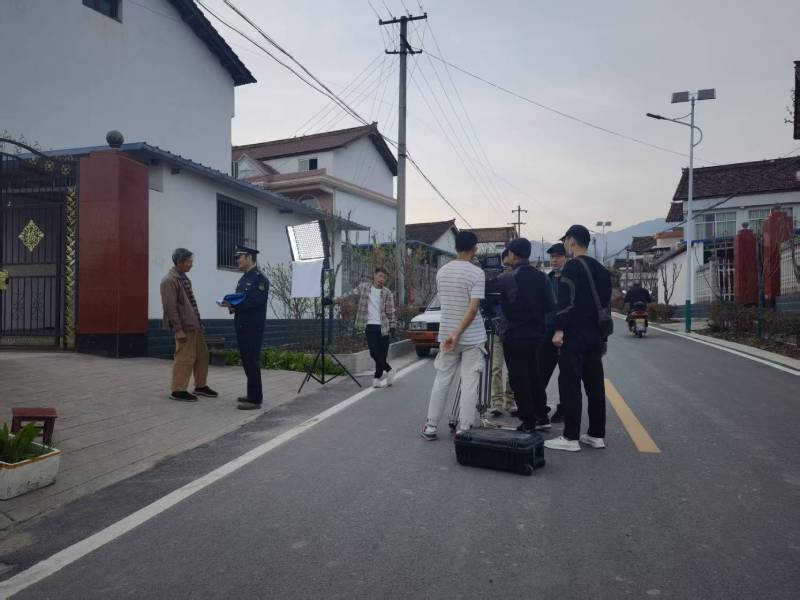 忠县TVC制作：多版本适配全渠道投放，让广告发挥最大价值！
