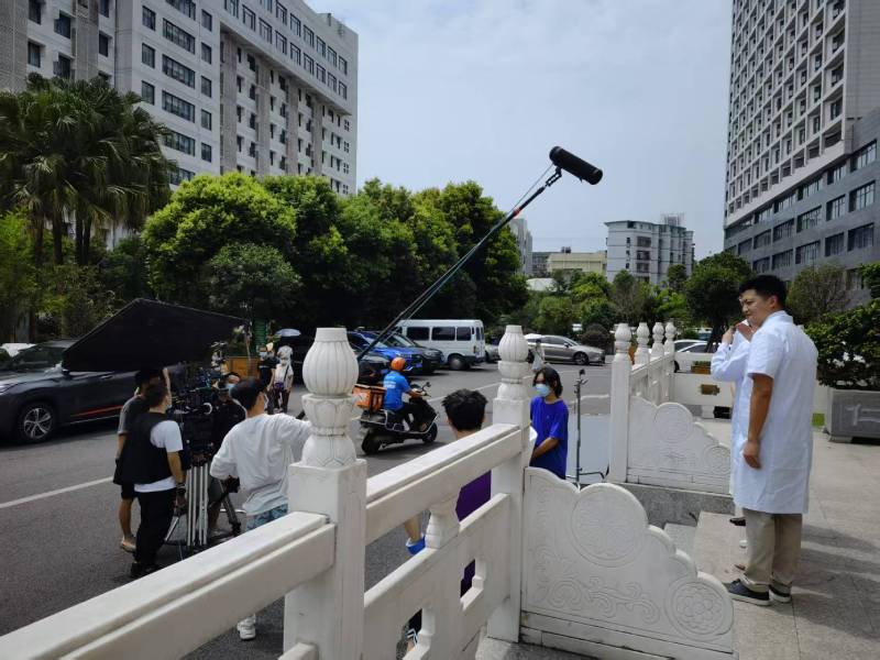 忠县广告片拍摄公司低成本实现高规格制作的诀窍